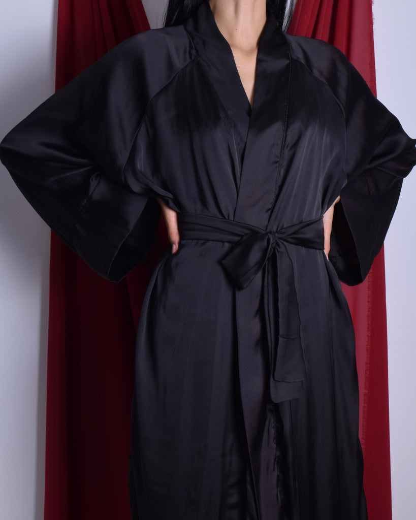 MYSTIC ROBE – www.maria-salazar.com